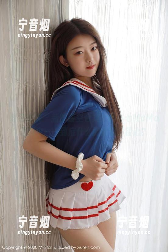 模范学院-伊小七MoMo 模范学院 - 新的镂空合集,伊小七MoMo更新中——到底什么能镂空又镂心?