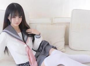 当樱井宁宁穿上豹纹，下载后的你是不是也想变身大猫呢？