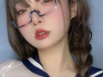 要看小恶魔的百变造型？次屁啦的写真图包全内幕！