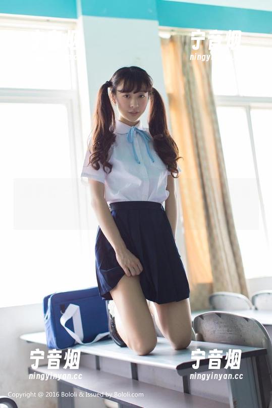 波萝社-Suki朱忆音 波萝社 - 全集来了,Suki朱忆音的毛衣像话吗?