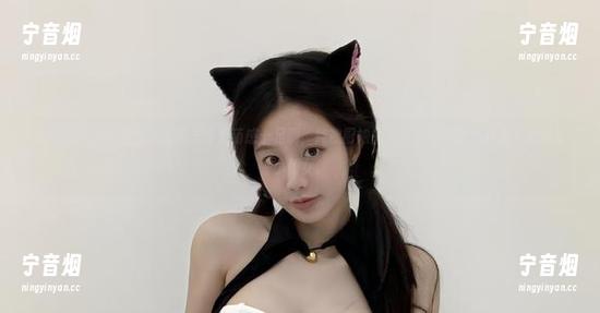 火龙果羊 微密圈 - 原图里的火龙果羊真是萌感十足啊,纯欲厨娘的灵气优雅,精选起来不愧是个小仙女。