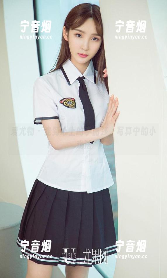 爱尤物-李丽莎 爱尤物 - 走到心上的李丽莎,写真中的小戏法