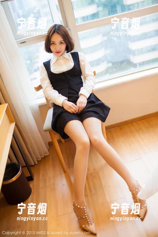 爱蜜社-妤薇Vivian 爱蜜社 - 图库一次性汇聚妤薇Vivian的内衣时刻,让人想多看几次