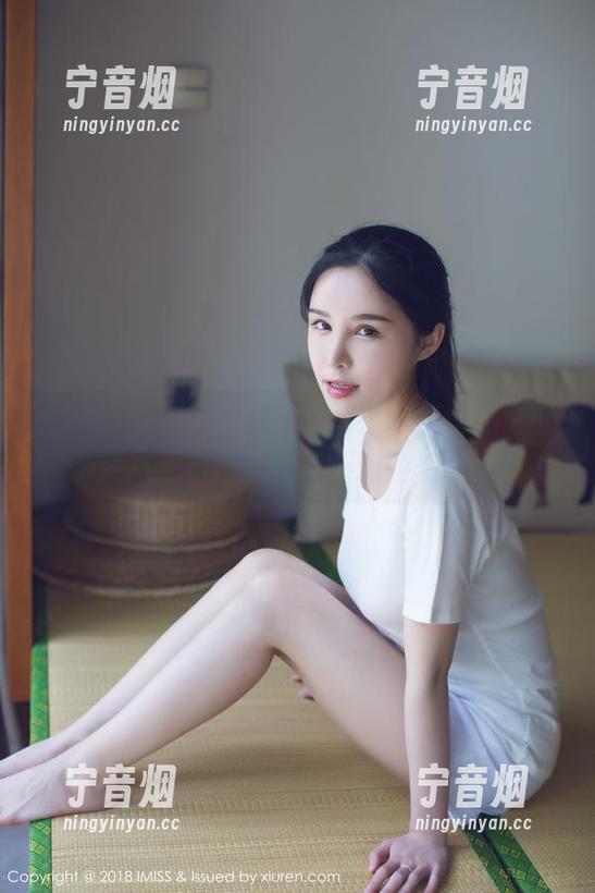 爱蜜社-张思允 爱蜜社 - 不只是女友,这图包里的张思允还有更多让人意想不到的情节哦