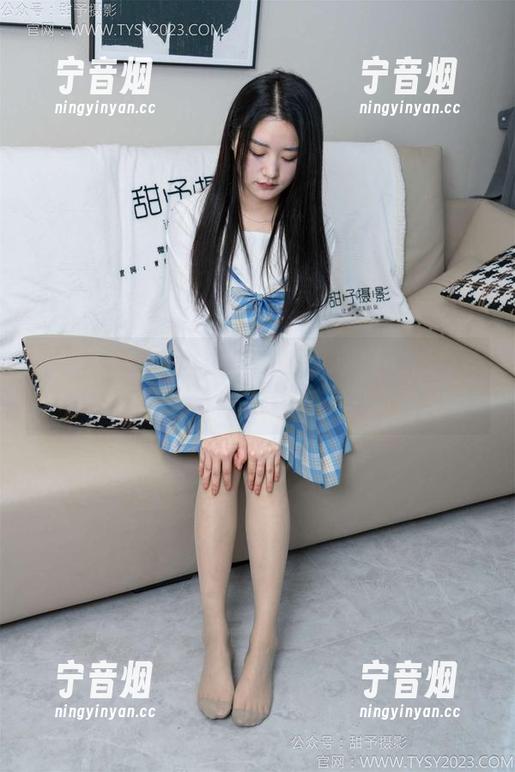 甜予摄影-璇璇 甜予摄影 - 白棉袜原图集:璇璇的袜子多到能开个“袜博会”了!