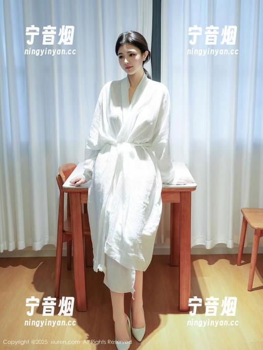 秀人网-你的兔妹妹 秀人网 - 扭动身体,定制我心:你的兔妹妹的运动情怀图片合集