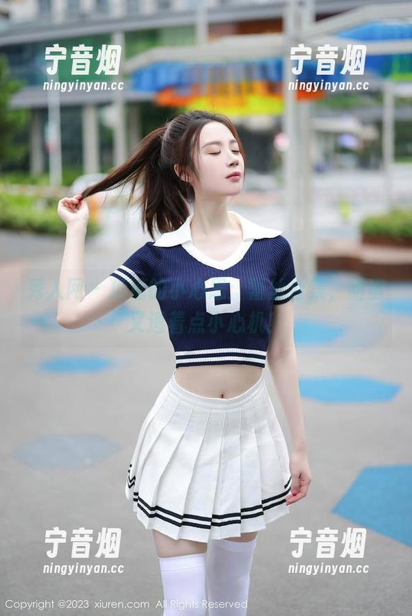 秀人网-糖糖 秀人网 - 糖糖的小心思:蕾丝合集,甜蜜又透着点小心机!