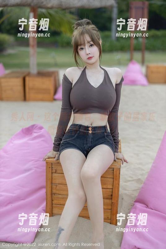秀人网-软软子 秀人网 - 这个睡衣图包,软软子的居家乐趣好像快溢出来了!