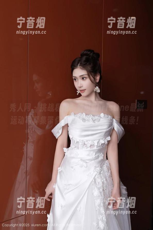 秀人网-黄可Christine 秀人网 - 挑战极限,黄可Christine最新运动写真集带你看不一样的皮肤与线条!