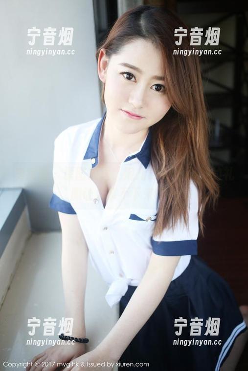 美媛馆 - 原图放送，妮儿Bluelabel的礼服让人拿不下来啊…