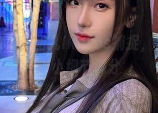 伊丽莎白被腐团儿Ikaros捕捉，写真分享中小细节满分