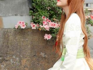 菠萝社 – 直击心扉：柳侑绮Sevenbaby私房写真里的水手服暗示。