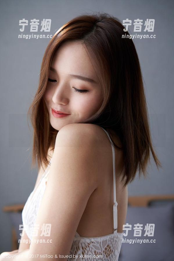 蜜桃社-梦乃Mandy 蜜桃社 - 裸足物语,梦乃Mandy私房:当人脚征服地面时
