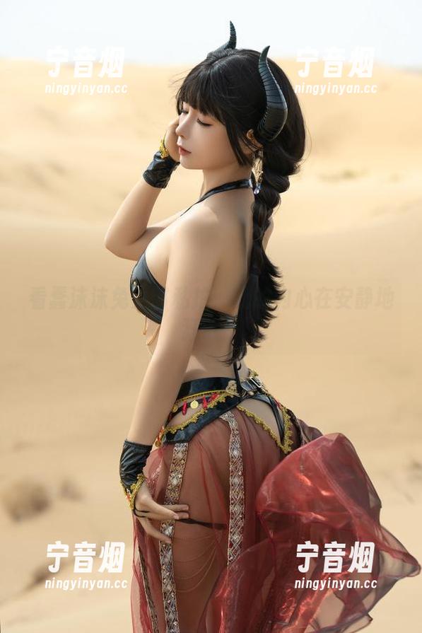 蠢沫沫 看蠢沫沫兔女郎私拍:我的内心在安静地狂欢!