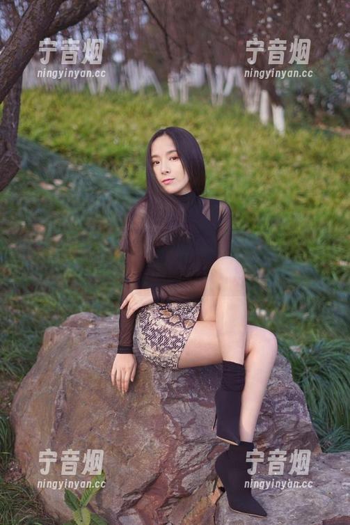 辣妈女神 微密圈 - 看辣妈女神的全套——不止是微信朋友圈,原图也很抢眼哦!