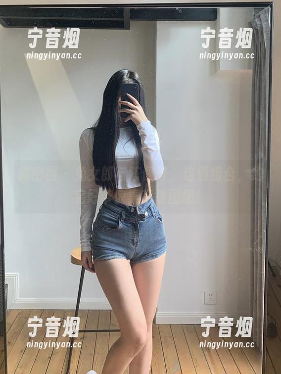 陈佩奇 微密圈 - 兔女郎与陈佩奇,这俩组合,约定好带惊喜高清图册!