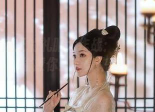 露儿大魔王的礼服大作战：每一套都在偷偷撩你！合集来袭！